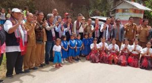 Tim Assesor UNESCO Global Geopark Kunjungi Danau Toba di Baktiraja Humbahas. 