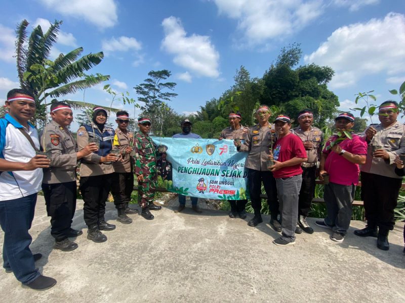 Peringati HUT Kemerdekaan RI, Polsek Wates gelar Baksos Berkahh