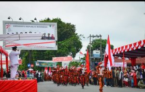 Ribuan Pasang Mata Saksikan Kemeriahan Pawai Deville Semarak HUT ke-78 Republik Indonesia di Kota Padangsidimpuan