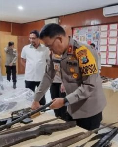 Irjen Daniel Silitonga Kapolda Papua Barat, Perintahkan Jajarannya Telusuri terus Senjata Api Rakitan