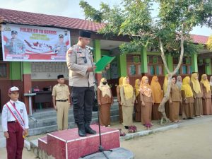 Police Goes To School, Polsek Tualang Tanamkan Disiplin Sejak Dini ke Siswa/i SD N 08 Tualang