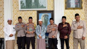 Polisi Sahabat Santri, Binmas Polres Pasuruan Beri Strategi Tangkal Bullying dan Bersih Dari Narkoba di Ponpes