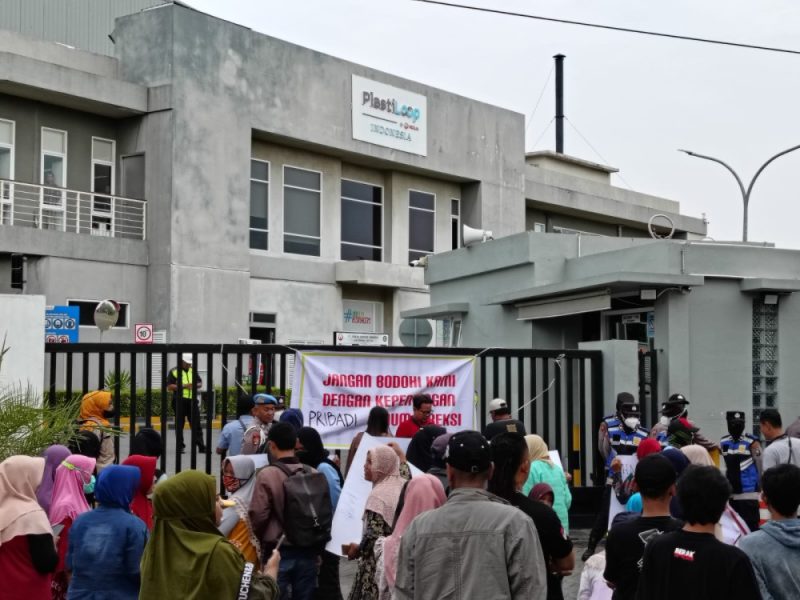 Tak Ada Kejelasan, Warga Pandean Luruk PT. Veolia Services Indonesia 