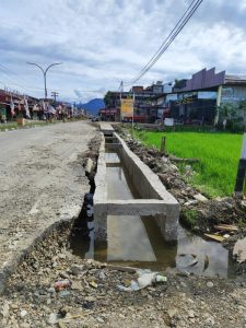 Proyek drainase kota Fajar di duga siluman