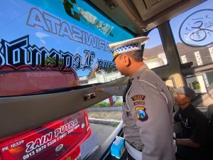Pastikan Keamanan Dan Keselamatan Giat Stady Tour TK Bayangkari Kanit Kamsel Cek Kondisi Kendaraan dan Himbau Sopir Bus*