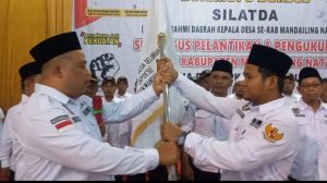 APDESI Madina Dikukuhkan  APDESI Madina Resmi di Lantik  Miswaruddin Resmi Komandoi APDESI Madina