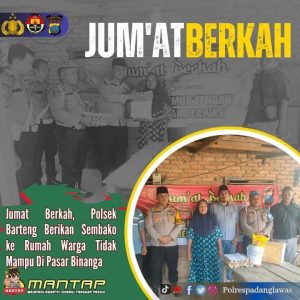 Jumat Berkah, Polsek Barteng Berikan Sembako ke Rumah Warga Tidak Mampu Di Pasar Binanga