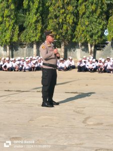 Polsek Barteng “Goes To School ” Ke Ponpes Gunung Selamat