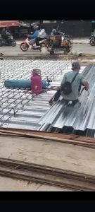 Proyek Jembatan di Cipondoh Diduga Langgar Aturan, Ancaman Bahaya Mengintai Pekerja dan Pengendara