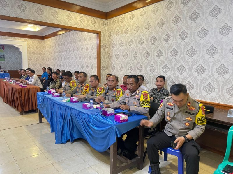 Polres Ogan Ilir Gelar Rapat Koordinasi Lintas Sektoral Operasi Lilin Musi 2024 untuk Pengamana Natal dan Tahun Baru*