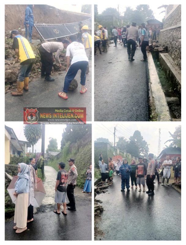 Aksi Sigap Polisi Di Purwakarta Bantu Warga Bersihkan Longsoran Tanah, Wujudkan Polri Untuk Masyarakat
