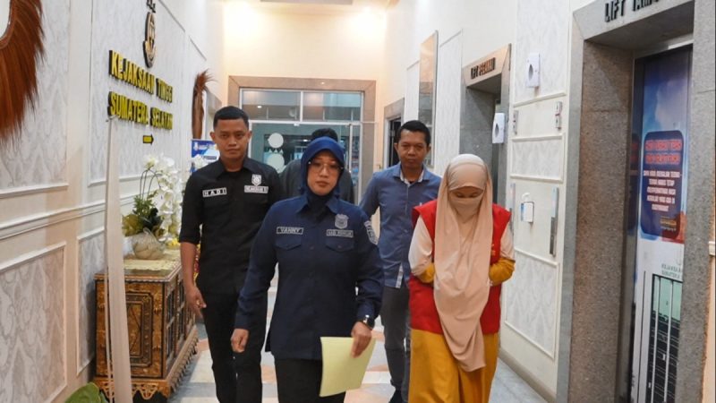 TIM TABUR (TANGKAP BURON) KEJATI SUMSEL BERHASIL AMANKAN DPO PERKARA DUGAAN PENYALAHGUNAAN DANA KREDIT.