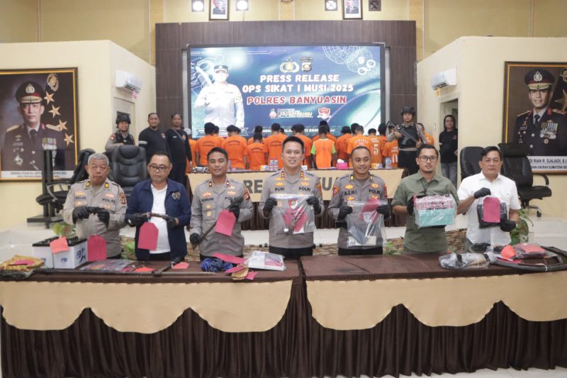 Operasi Sikat I Musi Berbuah Manis: 90% Kasus Tindak Pidana Maret-April Tuntas, Polres Banyuasin Beberkan Bukti Senjata hingga Kendaraan Curian”