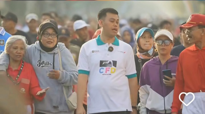30 Ribu Warga Tumpah Ruah! Kota Blitar Resmi Luncurkan GEMAS Car Free Day