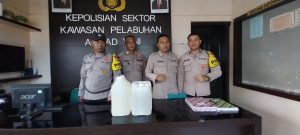 Polsek KP3 Ahmad Yani Gencar Razia Miras Selama Ramadhan, Temukan Minuman Keras di Kapal Ternate-Manado