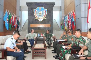 Komandan PMPP TNI Sambut Kunjungan Direktur UNIC Indonesia