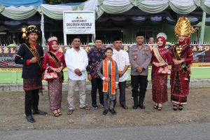 jalin silaturahmi,Wakapolres padang lawas hadiri buka puasa bersama dalihan natolu palas dan ketua komisi 8 DPR  RI