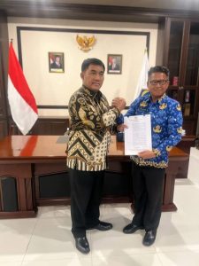 Gubernur Sulut YSK resmi tunjuk Putera Terbaik BMR, Tahlis Galang  jabat Plh. Sekda Provinsi Sulawesi Utara