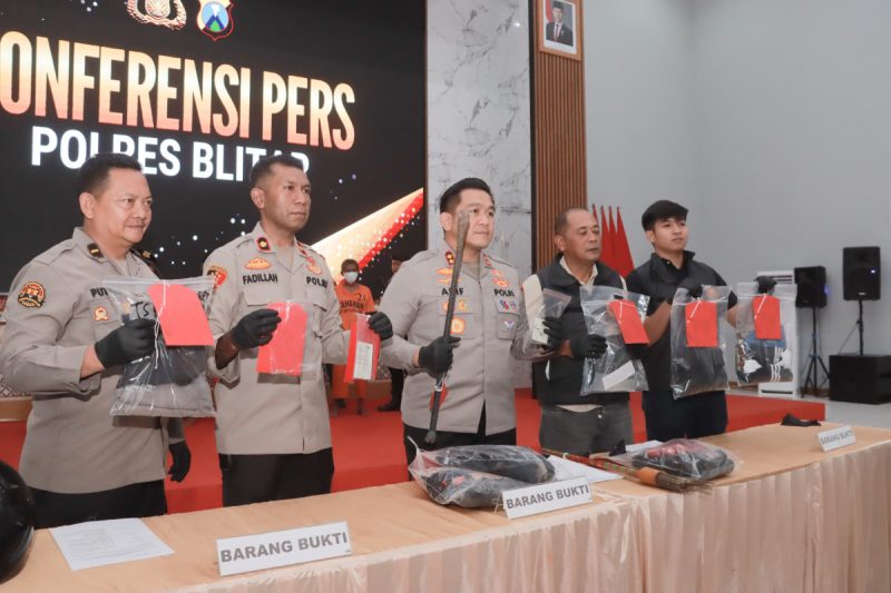 Polres Blitar Ungkap Tiga Kasus Kejahatan Keji: Pencurian Kekerasan hingga Persetubuhan Anak