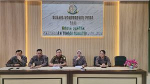 PENYERAHAN TERSANGKA DAN BARANG BUKTI (TAHAP II) PERKARA SUAP/ GRATIFIKASI PADA DINAS PUPR KAB. BANYUASIN
