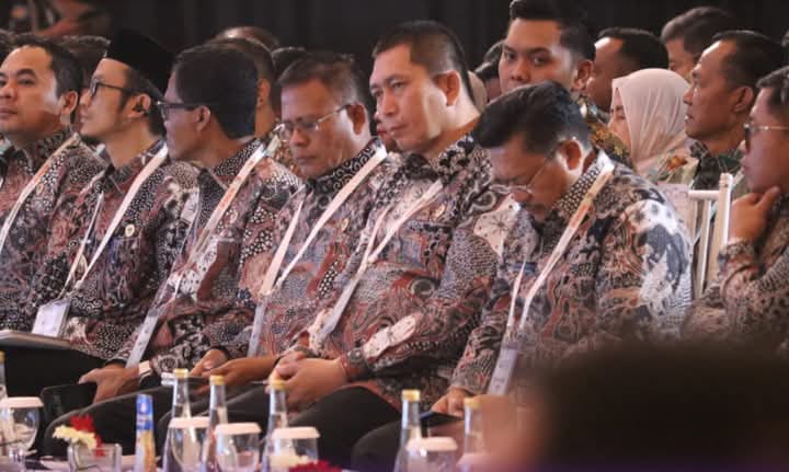 Ludi Oliansyah ; menghadiri pembukaan Musyawarah Nasional (Munas) Ke-VII Asosiasi Pemerintah Kota Seluruh Indonesia (APEKSI) Tahun 2025