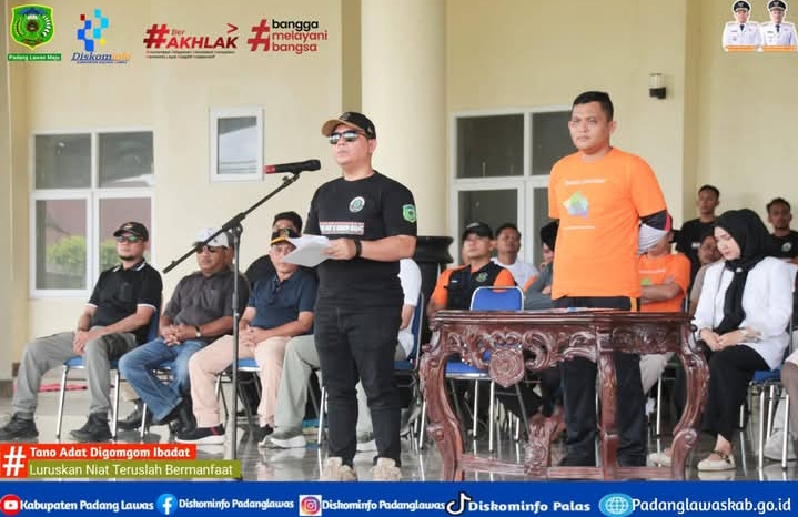 Bupati padang lawas Resmi kukuhkan marching band pemerintah kabupaten padang lawas maju